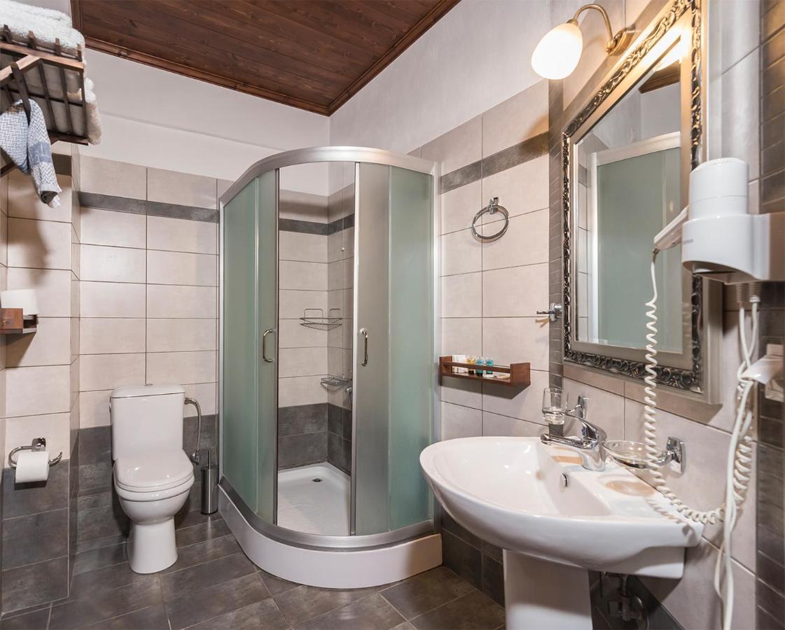 Hotel Dryades Eláti المظهر الخارجي الصورة