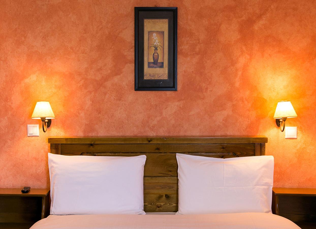 Hotel Dryades Eláti المظهر الخارجي الصورة